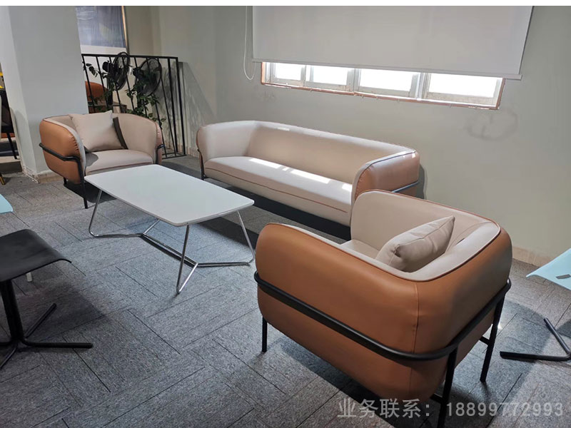 休閑沙發(fā)